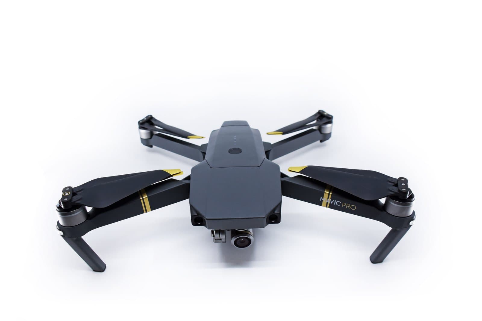DJI Mavic 3 Pro დრონი